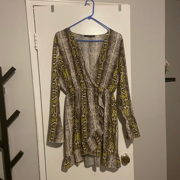 green snakeskin dress